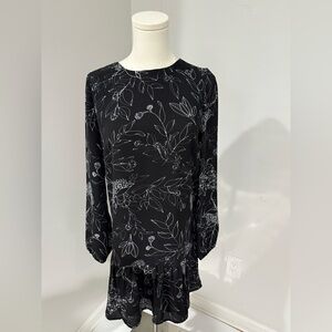 Lila Rose Black and White Floral Long Sleeve Dress
